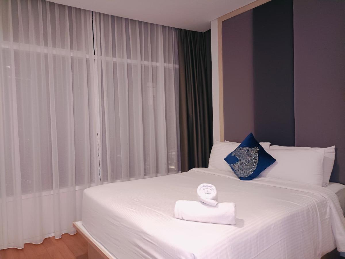 Sky Suites Klcc Kl Home Куала-Лумпур Екстер'єр фото