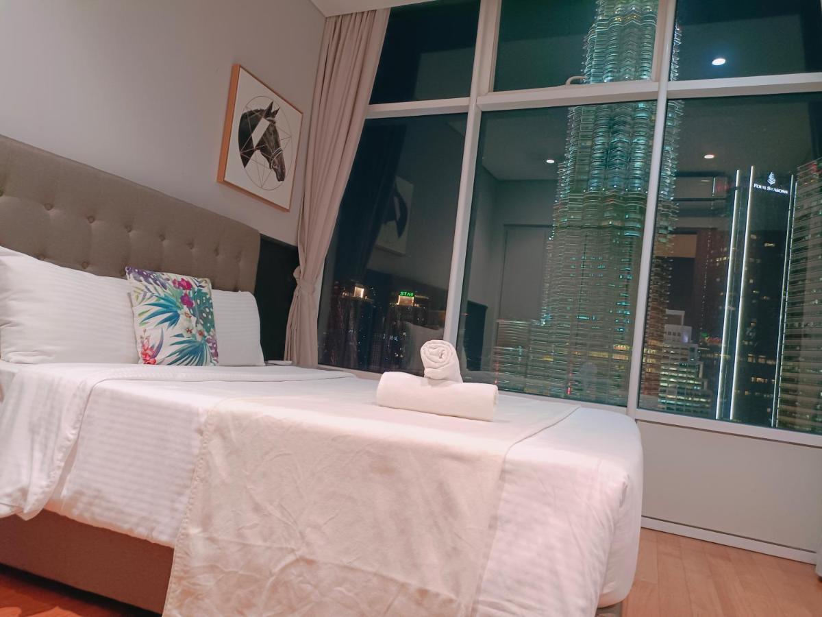 Sky Suites Klcc Kl Home Куала-Лумпур Екстер'єр фото