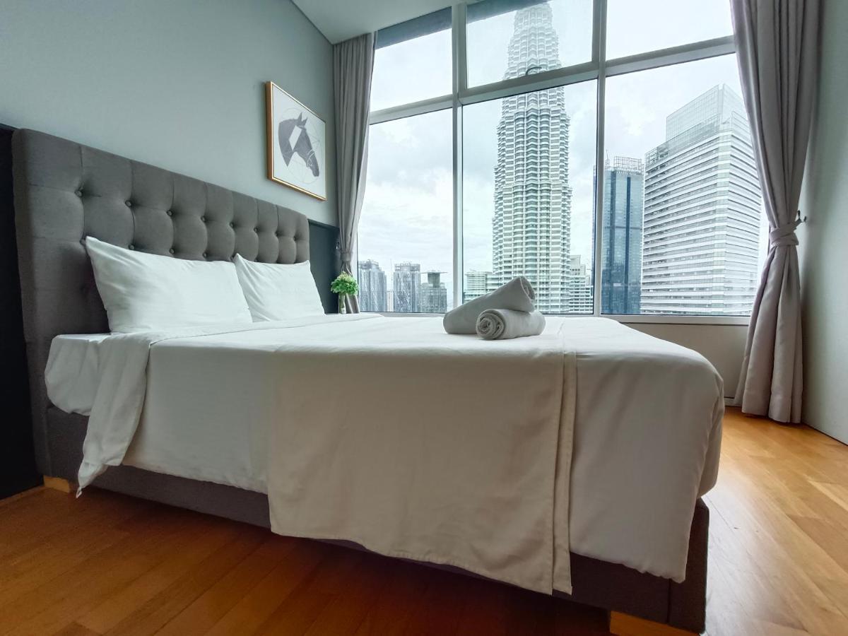 Sky Suites Klcc Kl Home Куала-Лумпур Екстер'єр фото