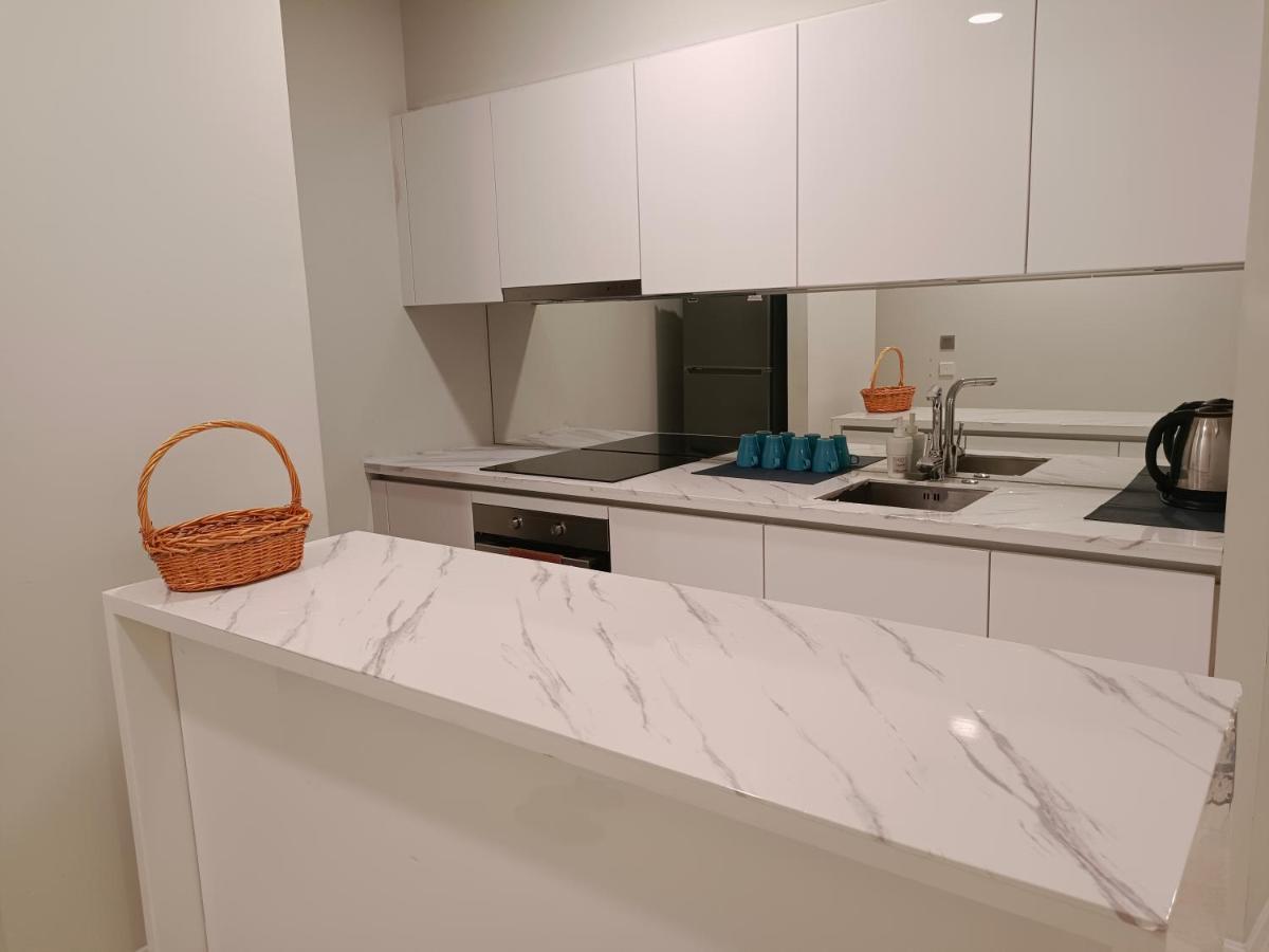 Sky Suites Klcc Kl Home Куала-Лумпур Екстер'єр фото