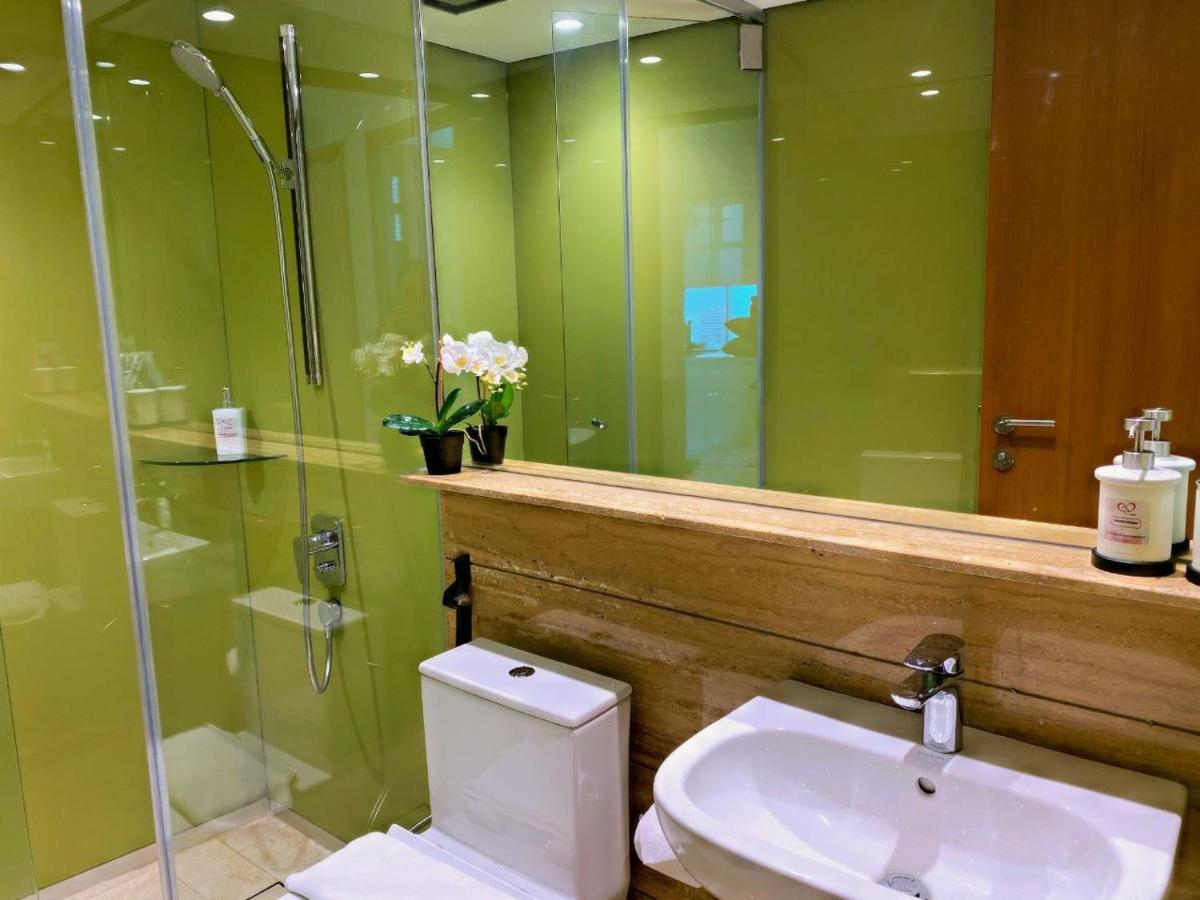 Sky Suites Klcc Kl Home Куала-Лумпур Екстер'єр фото